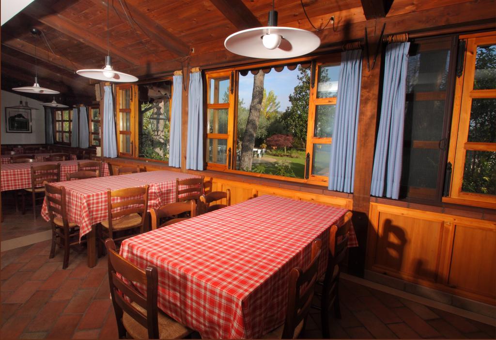 Hotel Ristorante La Bilancia Loreto Aprutino Kültér fotó